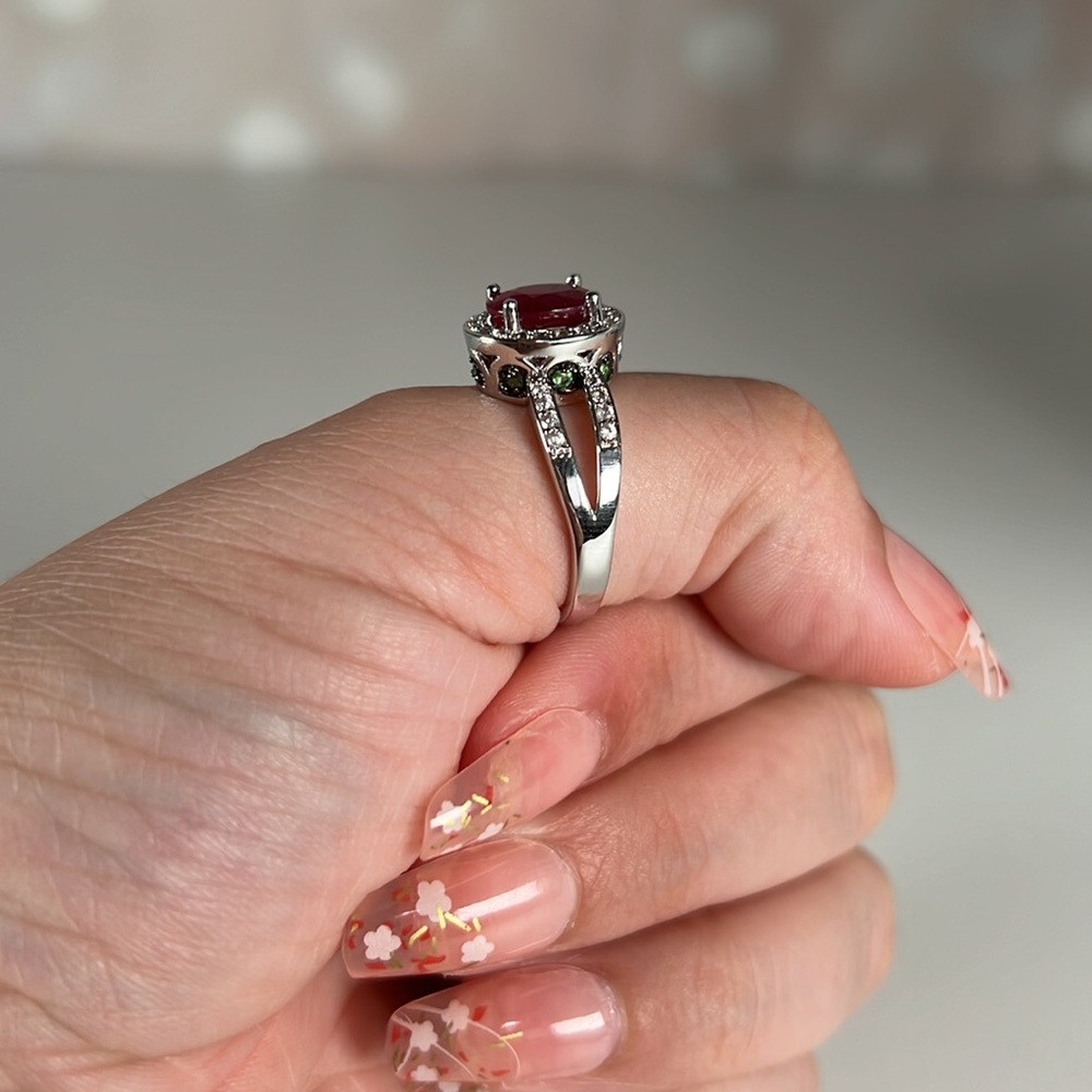 Lab Created Ruby & Emerald Ring Size 9 - image 5